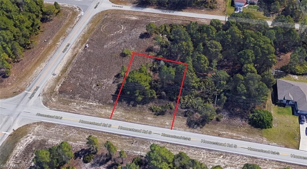 805 Homestead RD S LEHIGH ACRES, FL 33974