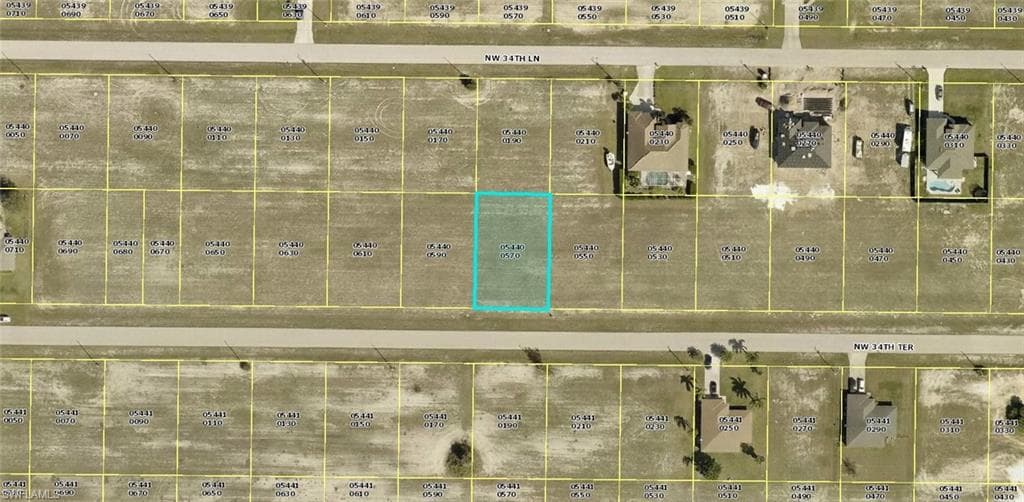 4237 NW 34th TER CAPE CORAL, FL 33993
