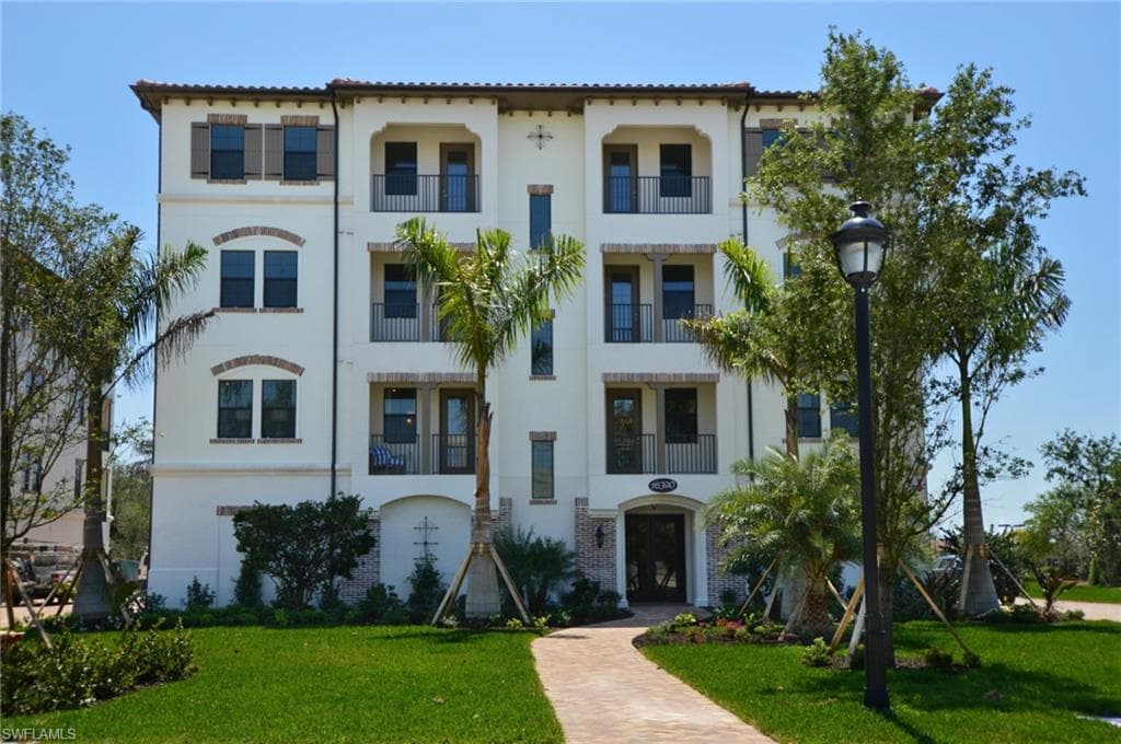 16360 Viansa WAY 8-201 NAPLES, FL 34110