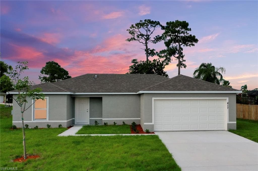 2717 51st ST SW LEHIGH ACRES, FL 33976