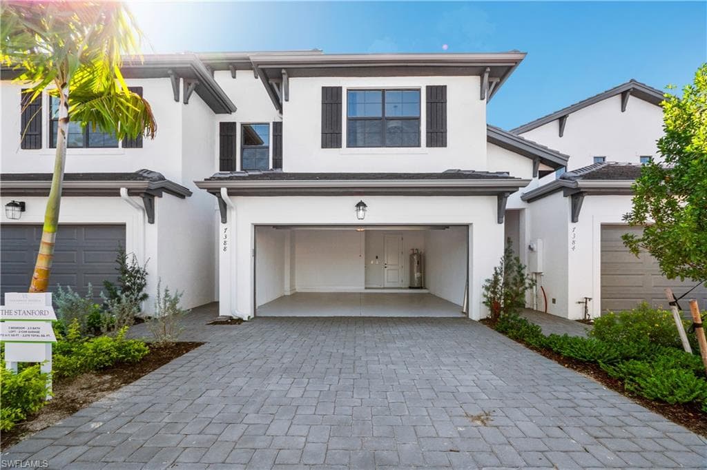 7654 Rockefeller DR NAPLES, FL 34119