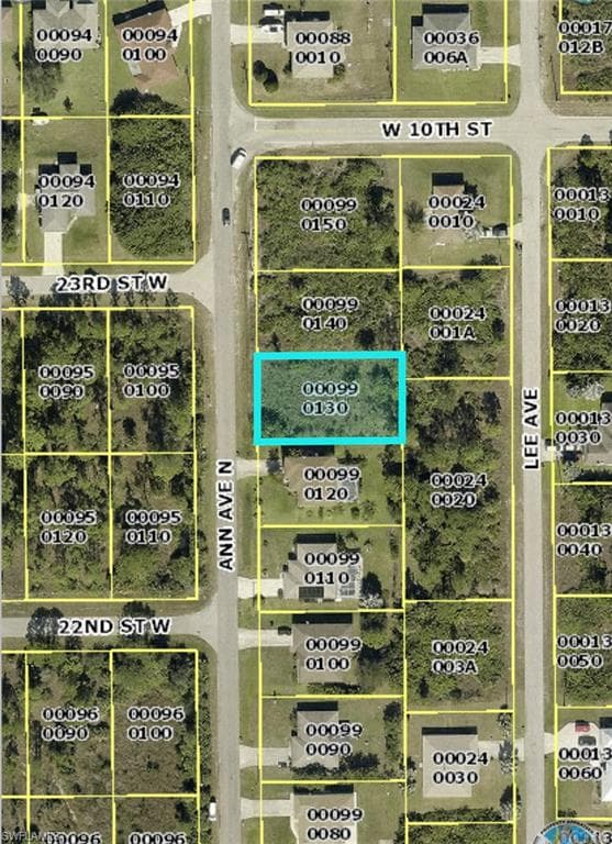2204 Ann AVE N LEHIGH ACRES, FL 33971