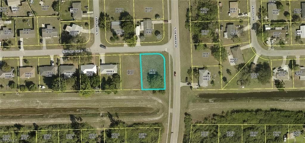 1101 Gifford AVE S LEHIGH ACRES, FL 33936