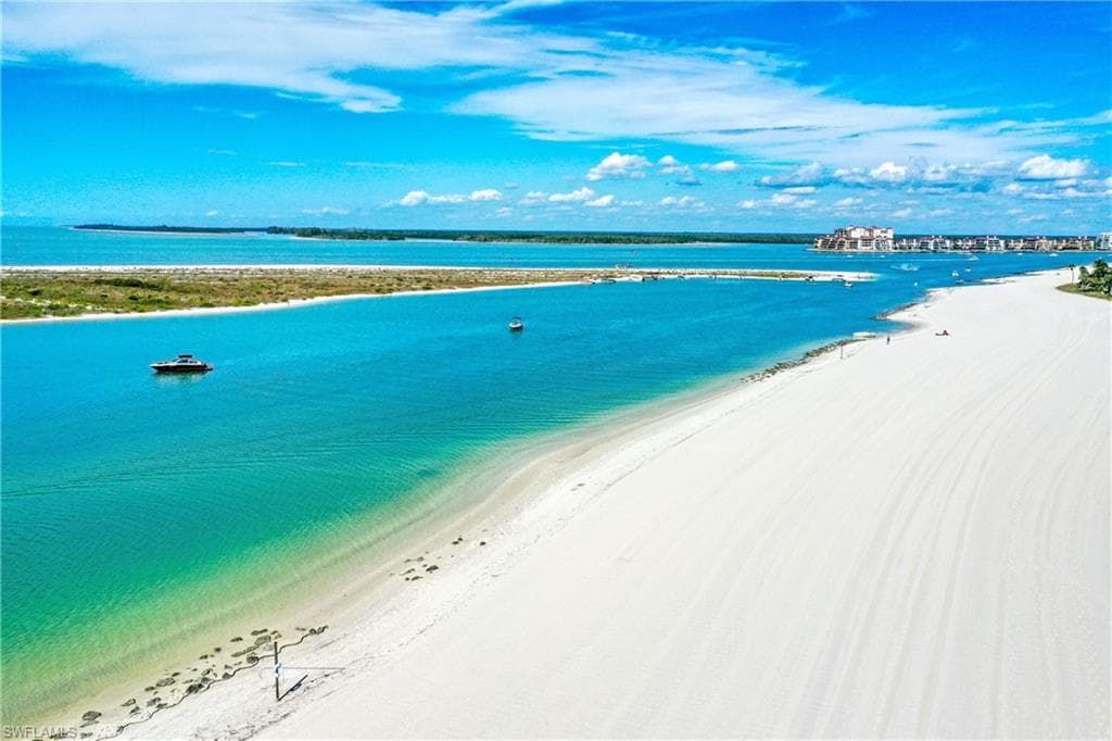 992 Royal Marco WAY MARCO ISLAND, FL 34145
