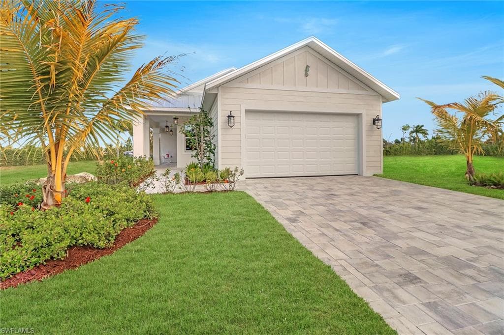 123 Cambria LN NAPLES, FL 34112