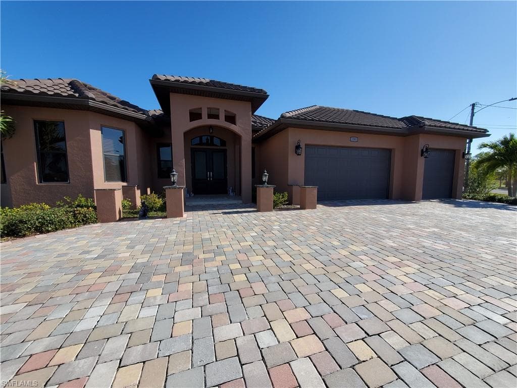 1201 Old Burnt Store RD N CAPE CORAL, FL 33993