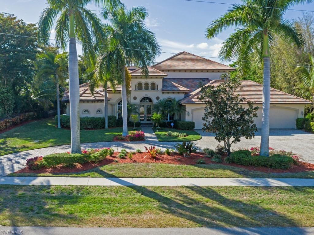 760 Inlet DR MARCO ISLAND, FL 34145