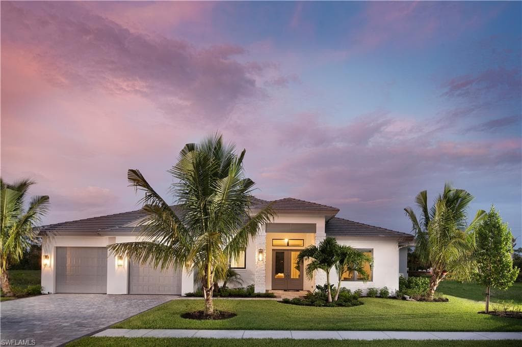 2938 Coco Lakes DR NAPLES, FL 34109