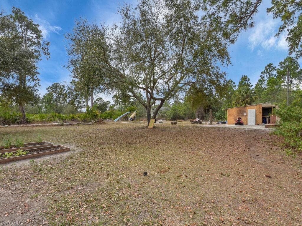 1609 Plumosa AVE LEHIGH ACRES, FL 33972