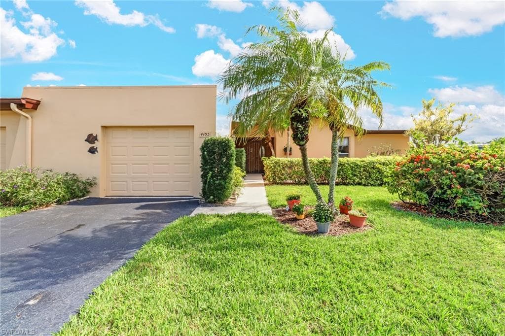 4105 Lakewood BLVD E-18 NAPLES, FL 34112