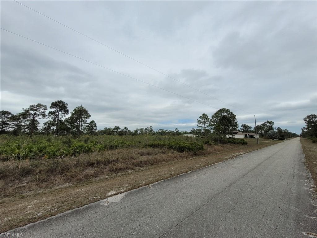 411 Wells AVE LEHIGH ACRES, FL 33972