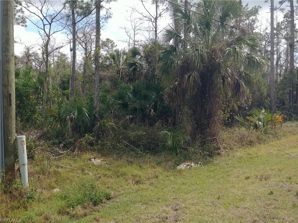 240 23rd ST NW NAPLES, FL 34120