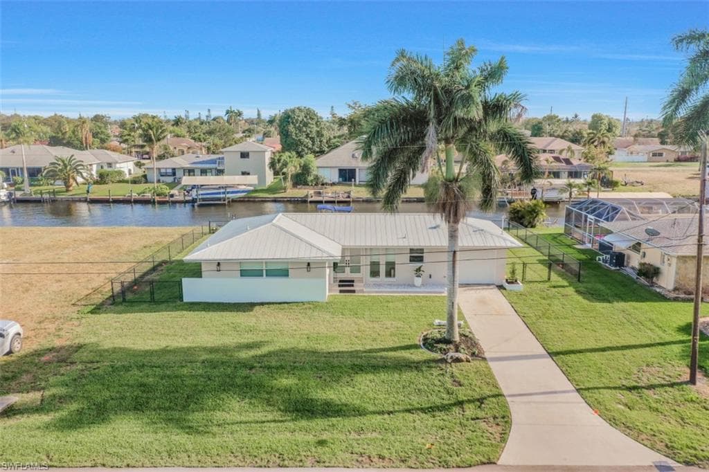 114 SE 41st ST CAPE CORAL, FL 33904