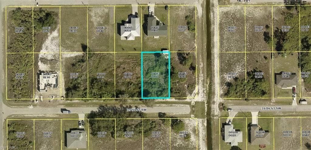 2702 39th ST SW LEHIGH ACRES, FL 33976