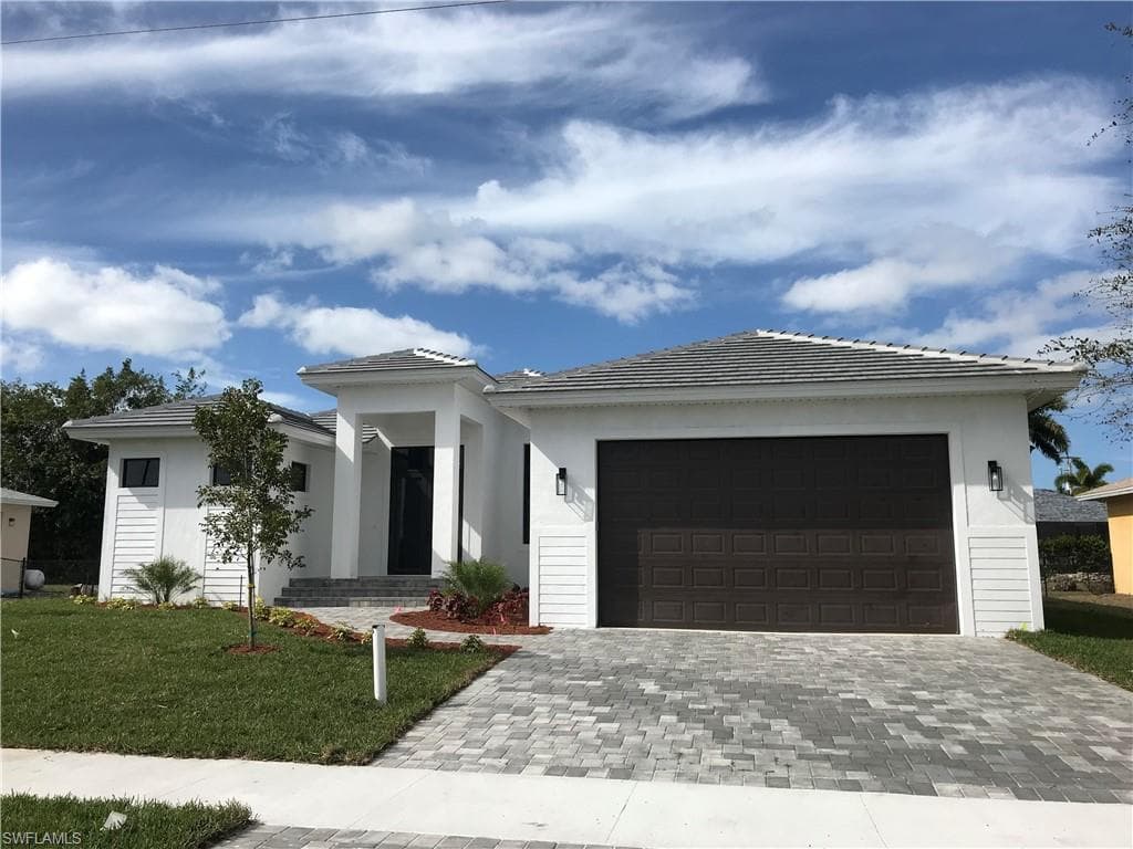 1380 Trinidad AVE MARCO ISLAND, FL 34145