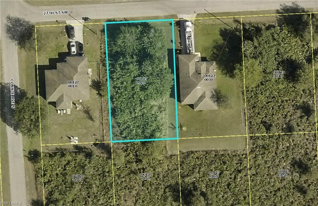 2515 27th ST SW LEHIGH ACRES, FL 33976