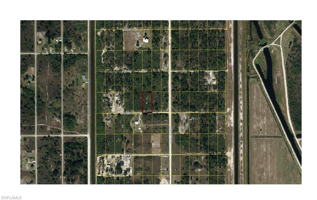 7798 18th PL LABELLE, FL 33935