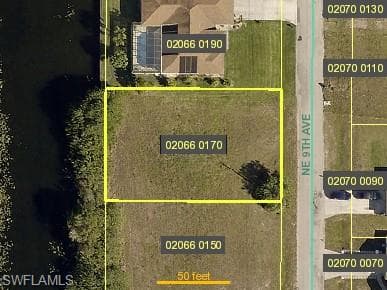1306 NE 9th AVE CAPE CORAL, FL 33909