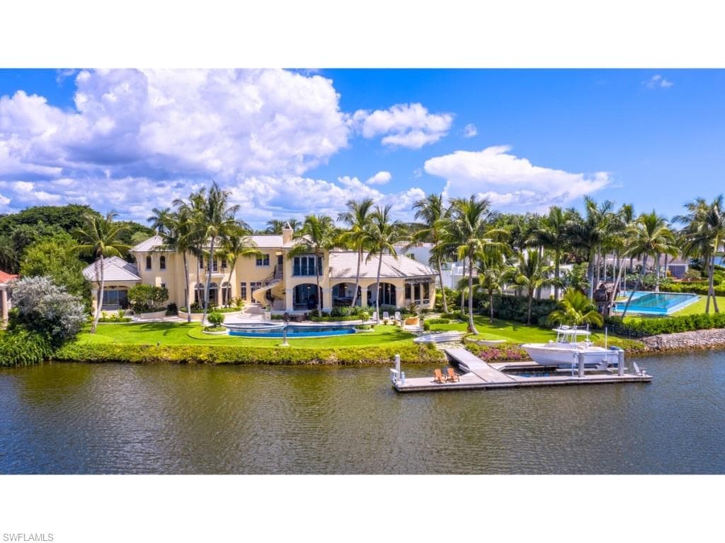 1700 Galleon DR NAPLES, FL 34102