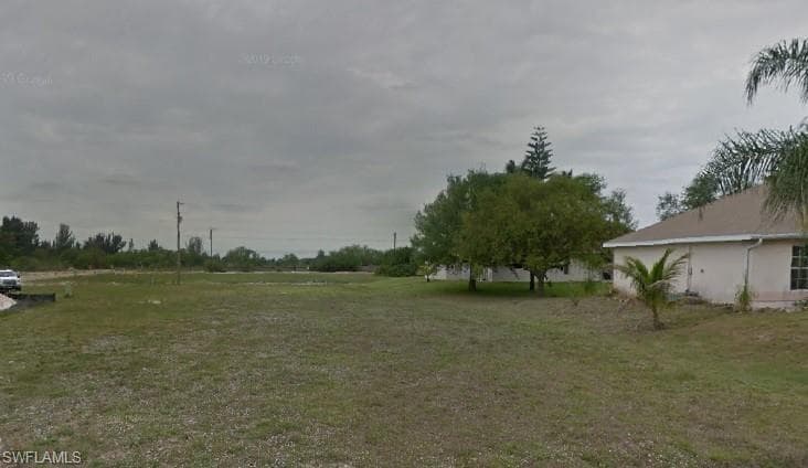 318 NW 7th AVE CAPE CORAL, FL 33993