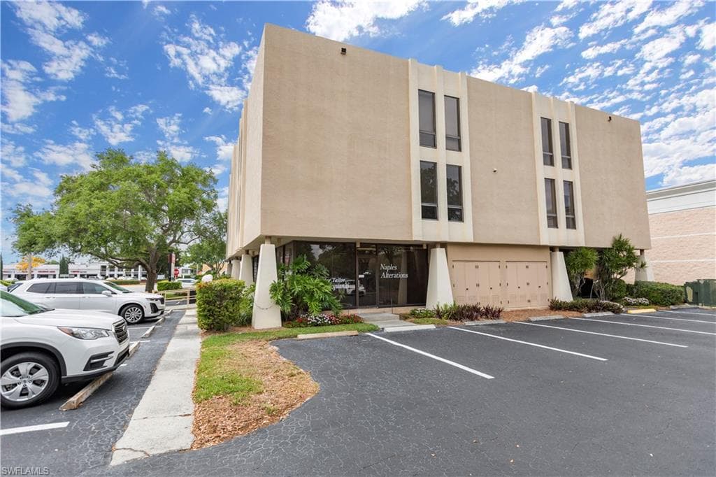 3400 Tamiami TRL N 102 NAPLES, FL 34103