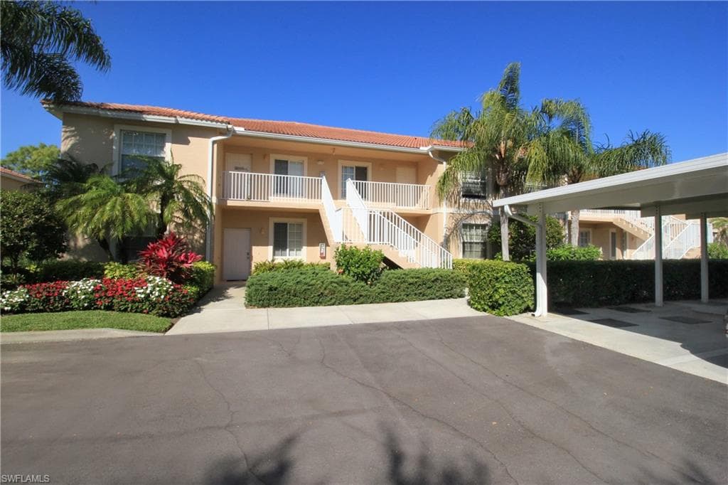 2885 Cypress Trace CIR 9-102 NAPLES, FL 34119