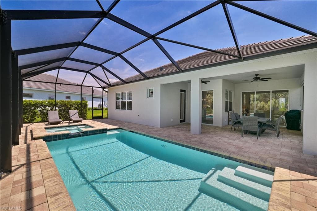 13749 Woodhaven CIR FORT MYERS, FL 33905