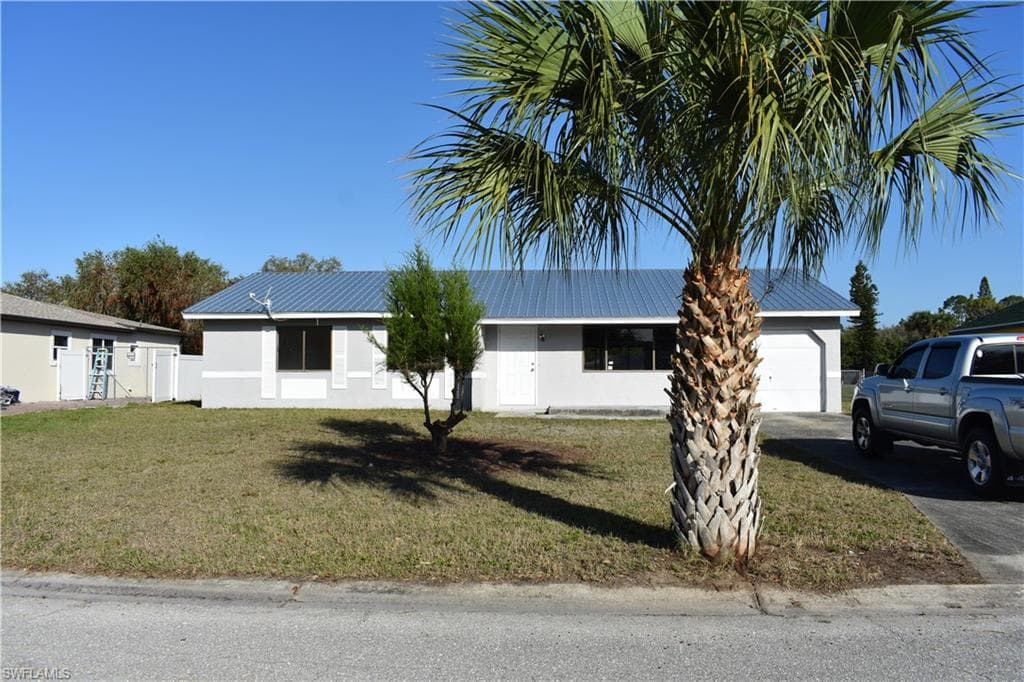 4007 W Sunflower CIR LABELLE, FL 33935
