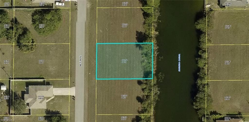 2617 NE 5th PL CAPE CORAL, FL 33909