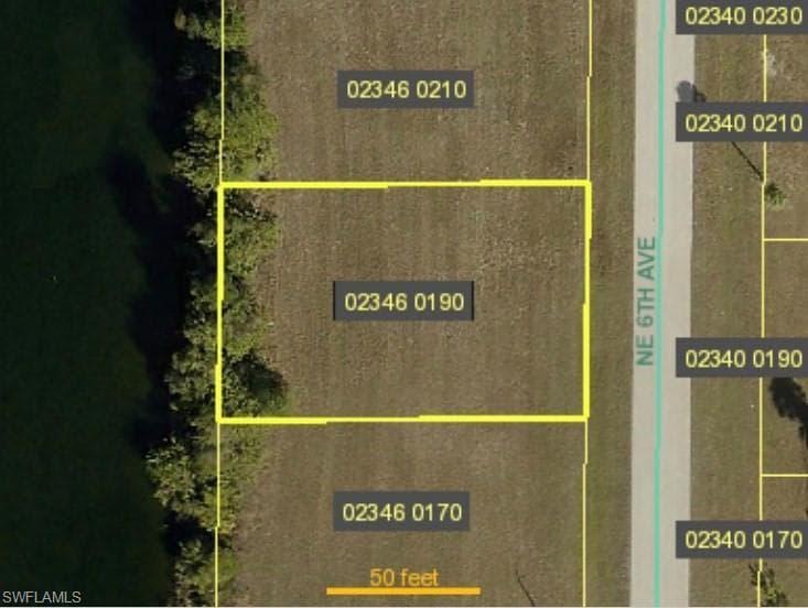 2806 NE 6th AVE CAPE CORAL, FL 33909