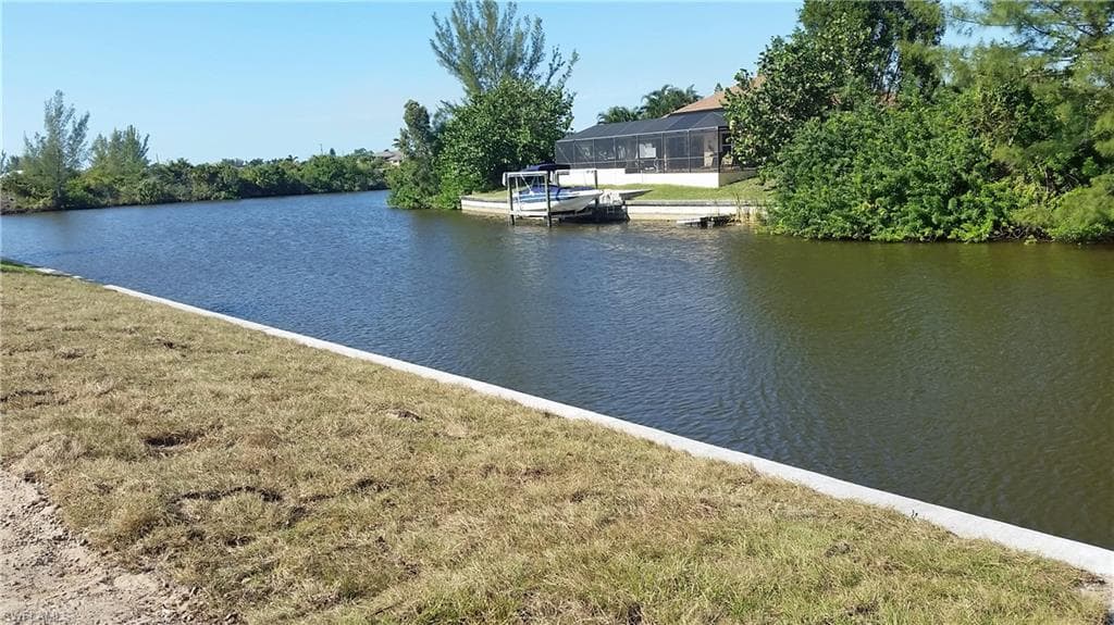 3441 NW 18th TER CAPE CORAL, FL 33993