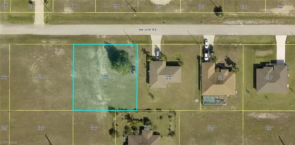 426 NW 24th TER CAPE CORAL, FL 33993