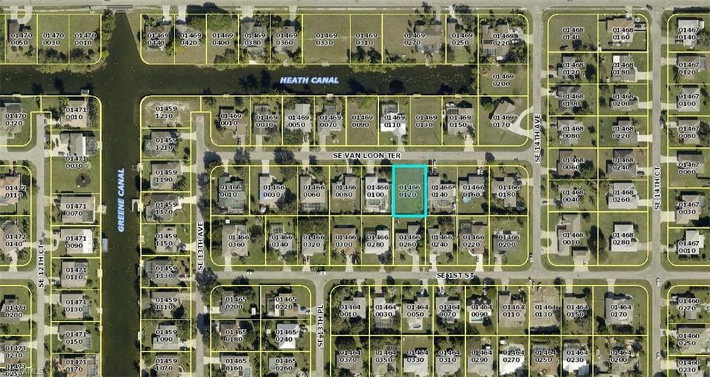 1324 SE Van Loon TER CAPE CORAL, FL 33990
