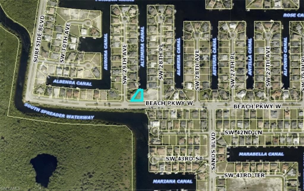 2839 Beach PKY W CAPE CORAL, FL 33914
