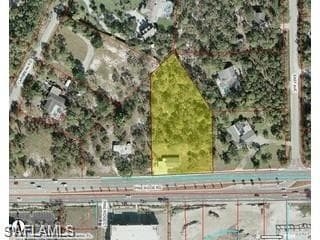 1251 Pine Ridge RD NAPLES, FL 34108