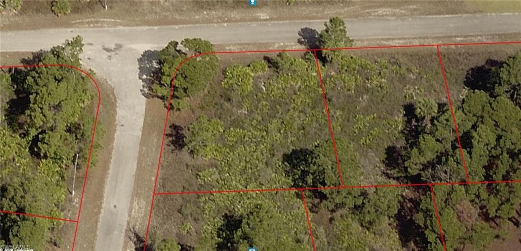 808 Newell ST E LEHIGH ACRES, FL 33974