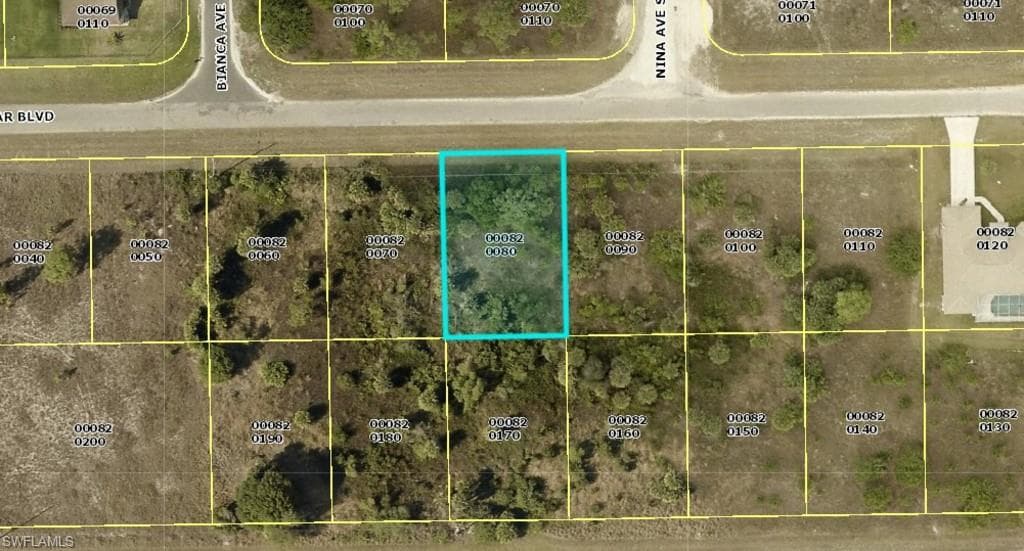 1244 Jaguar BLVD LEHIGH ACRES, FL 33974