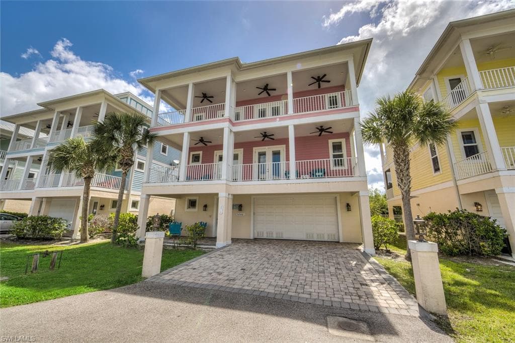 276 Delmar AVE 276 FORT MYERS BEACH, FL 33931