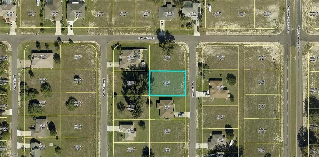 204 SW 24th PL CAPE CORAL, FL 33991