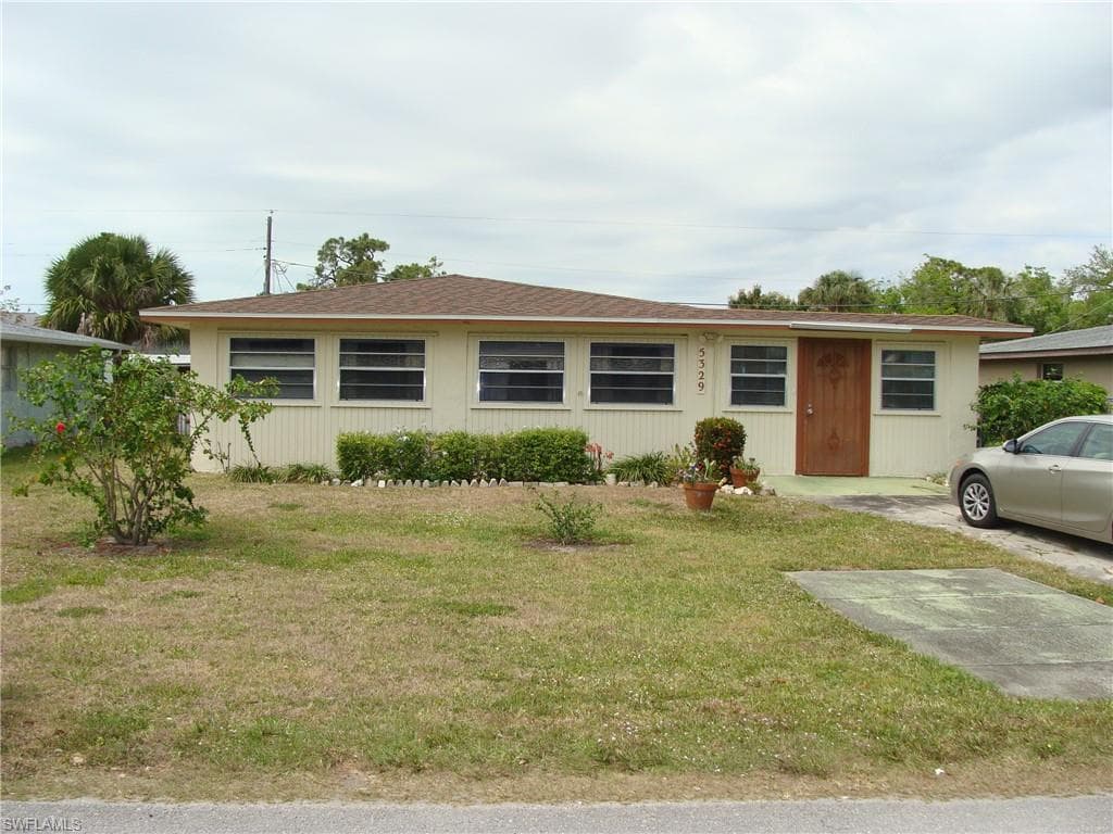 5329 Caldwell ST NAPLES, FL 34113