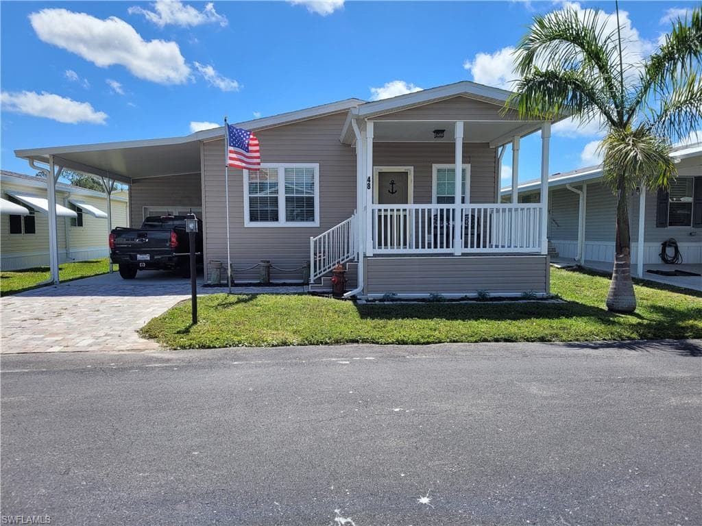 48 Amethyst AVE 48-A NAPLES, FL 34114