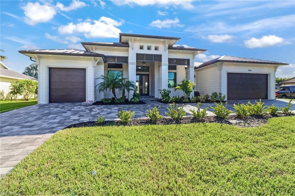 2928 SW 39th TER CAPE CORAL, FL 33914