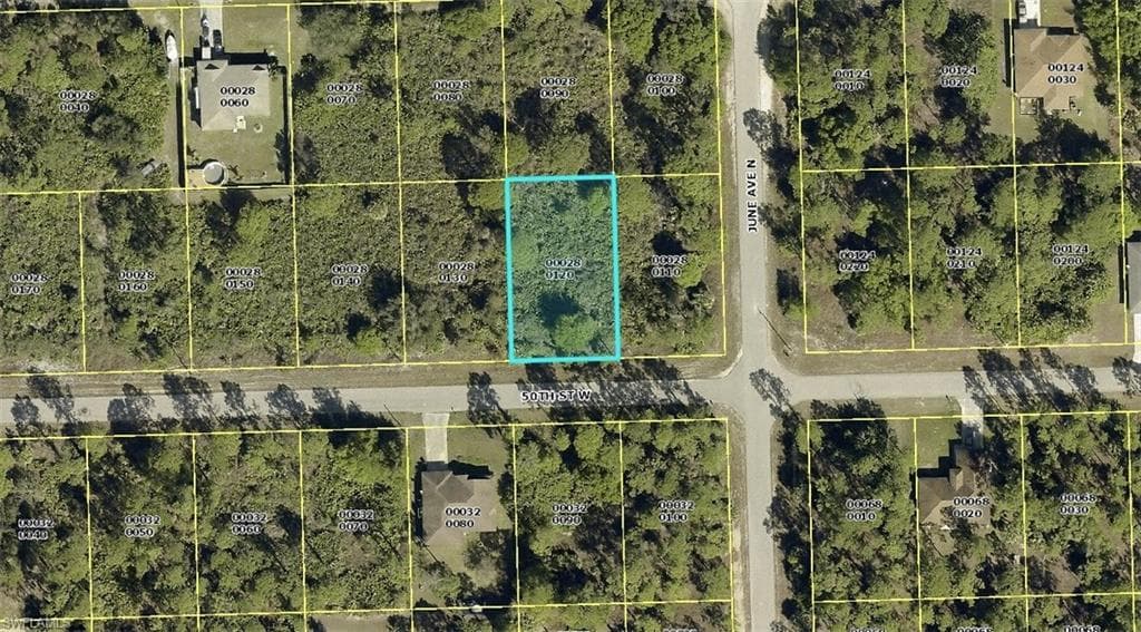 2902 50th ST W LEHIGH ACRES, FL 33971