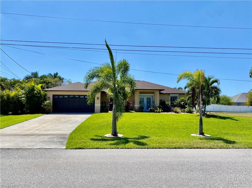 2582 SW 26th TER CAPE CORAL, FL 33914