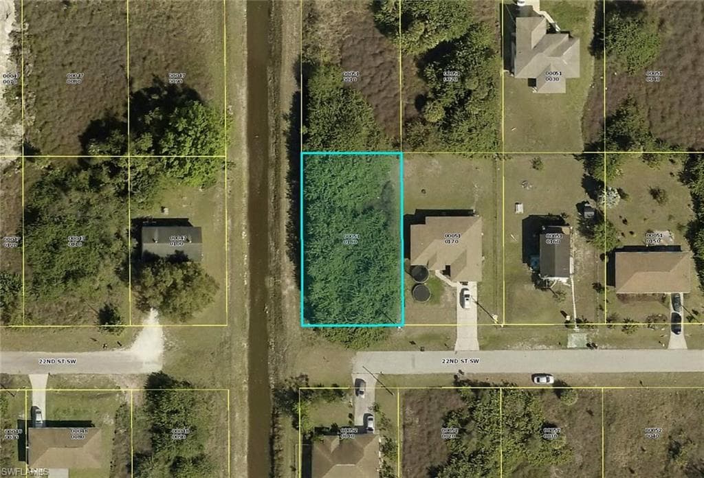3916 22nd ST SW LEHIGH ACRES, FL 33976