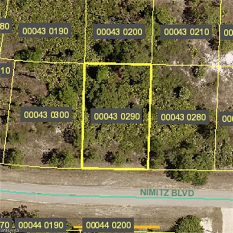 859 Nimitz BLVD LEHIGH ACRES, FL 33974