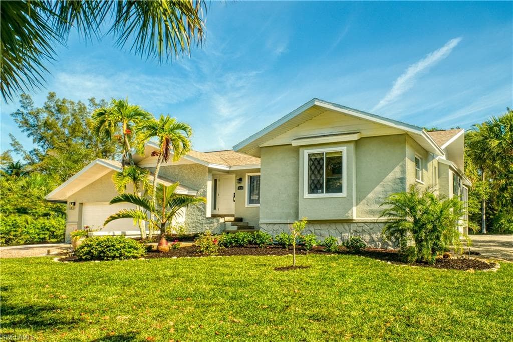 3010 W Gulf DR SANIBEL, FL 33957