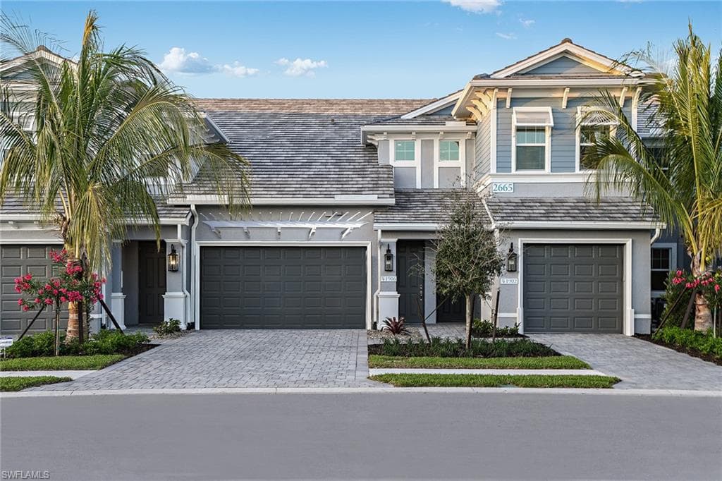 2549 Seychelles DR 507 NAPLES, FL 34112