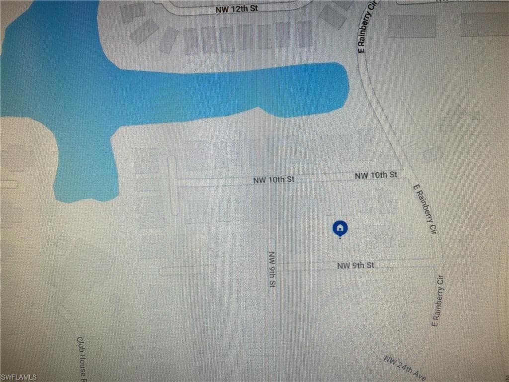 2473 9th ST CAPE CORAL, FL 33993