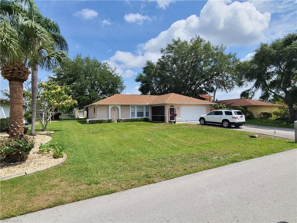1435 SE 34th ST CAPE CORAL, FL 33904